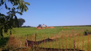 backhoe-in-septic-field